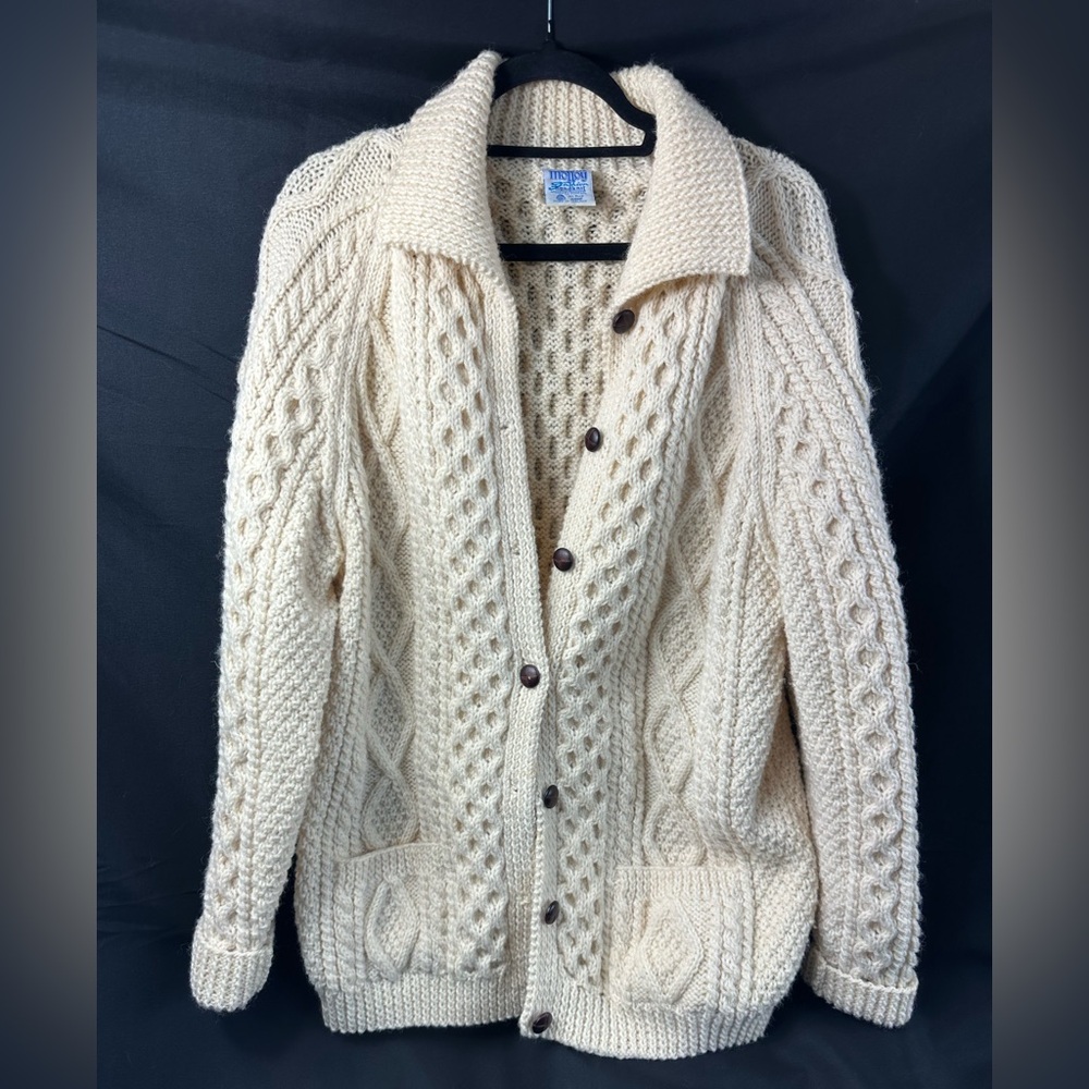 Irish Handknit 100% Pure Wool Made in Ireland Fisherman Cardigan. Size XL